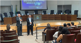 TRE-MS recebe visita de estudantes de Direito da Uniderp