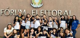 Visita foi uma extensão da aula de História