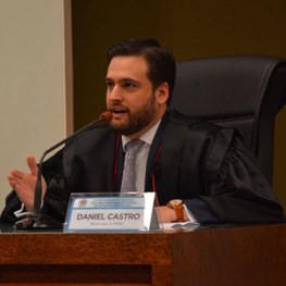 Dr. Daniel Castro Gomes da Costa