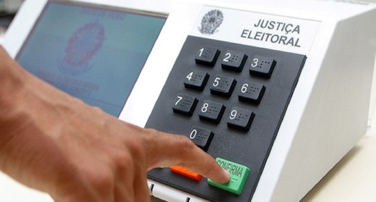 Registro Digital do Voto permite recontagem e amplia transparência do processo eleitoral RDV é uma espécie de tabela digital, criada em 2003, em substituição ao voto impresso