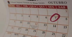 Folha correspondente ao mês de outubro do calendário feito para os servidores do Tribunal Region...