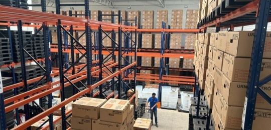 TRE-MS finaliza a entrega de 6 mil urnas no estado A partir do dia 22 de setembro, as urnas entregues passarão pela Cerimônia de Carga e Lacração