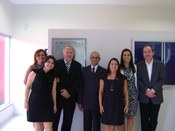 Servidores do TRE-MS, juntamente com o presidente do Tribunal, desembargador Josué de Oliveira.