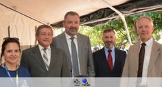 Projeto oferece serviços de saúde, assistência social, cidadania e orientações jurídicas e profi...