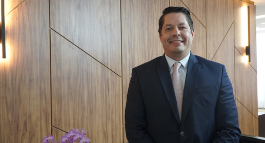 A posse foi oficializada em cerimônia no gabinete da presidência do TRE-MS