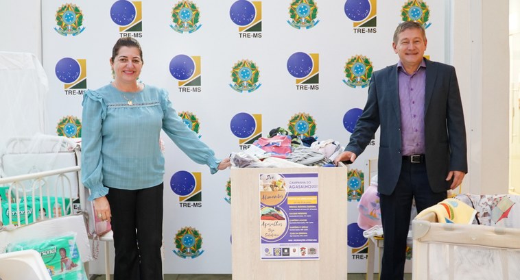 Doações de Campanha aquecerão famílias neste inverno Doações de agasalhos e alimentos beneficiarão inúmeras famílias neste ano