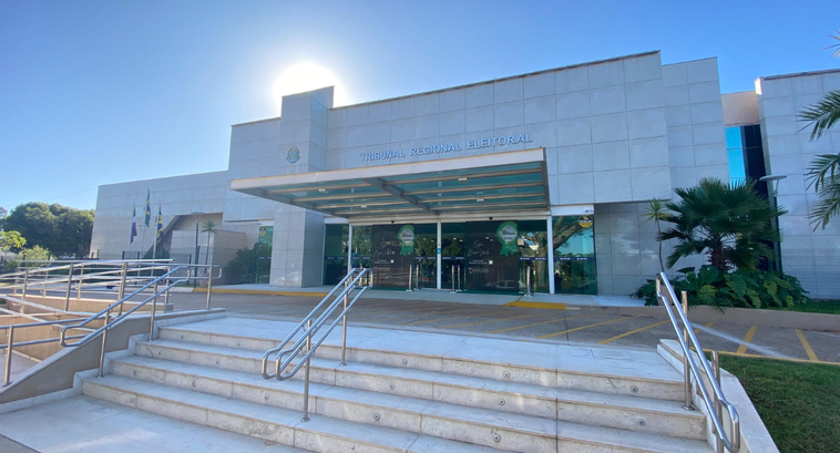 A retomada do atendimento presencial e o funcionamento normal ocorrerão na segunda-feira, 23 de ...