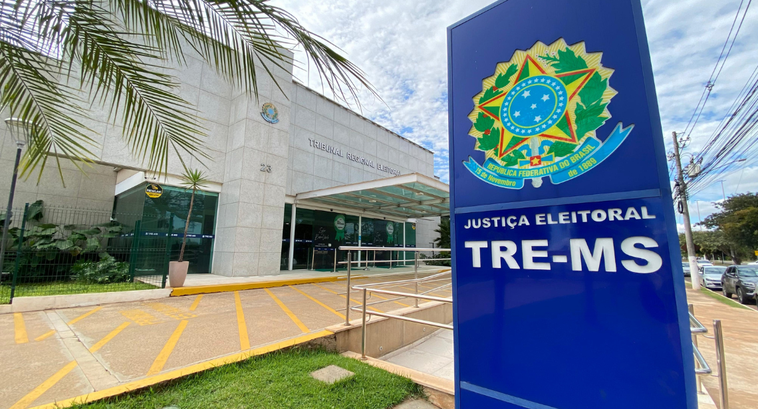 Em janeiro o horário de expediente será das 12 às 17 horas