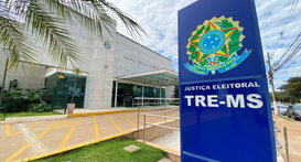 Em janeiro o horário de expediente será das 12 às 17 horas