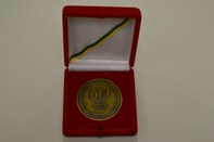 Medalha do Tribunal Regional Eleitoral de Mato Grosso do Sul em homenagem aos 60 anos de Justiça...