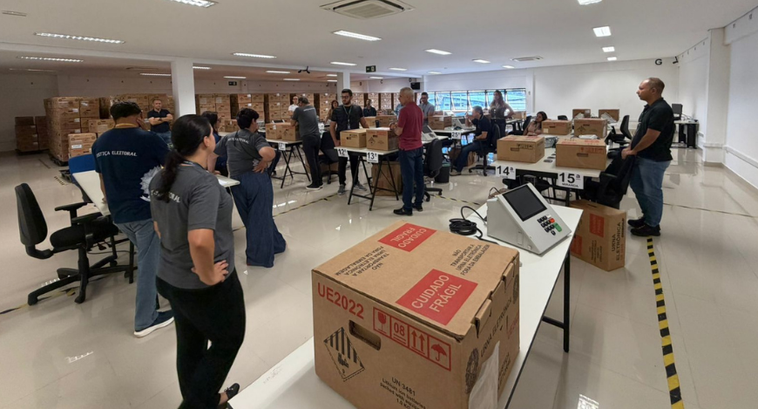 Treinamento prepara equipe que atuará no apoio aos cartórios eleitorais durante as Eleições 2026