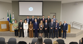 Homenagem levou em consideração a dedicação ao fortalecimento das Escolas Judiciárias Eleitorais